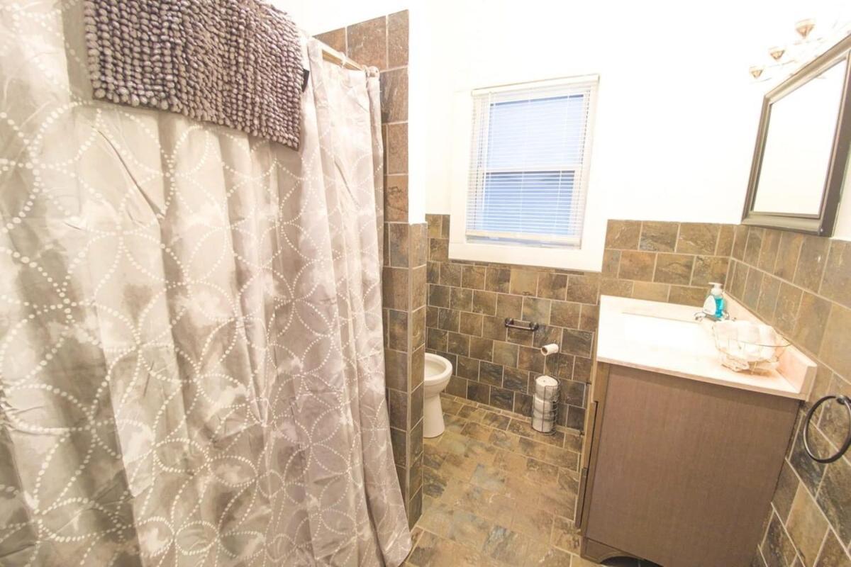 Large 6Br, 2 Bath In Καταρράκτες του Νιαγάρα Εξωτερικό φωτογραφία