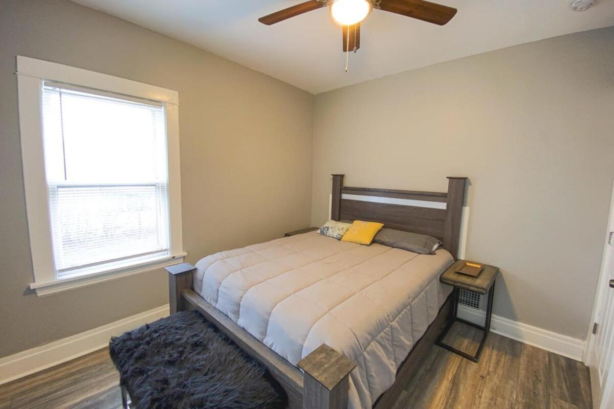 Large 6Br, 2 Bath In Καταρράκτες του Νιαγάρα Εξωτερικό φωτογραφία